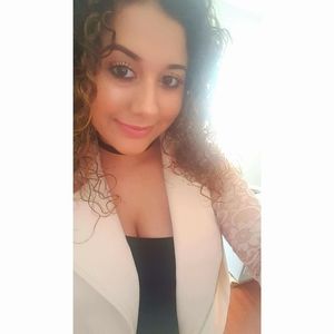 Meet your Posher, Ana